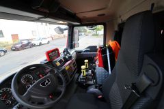 LF 10 KatS Innenansicht Fahrerkabine